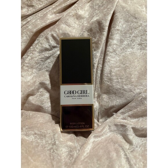 Carolina Herrera Other - Carolina Herrera good girl body lotion